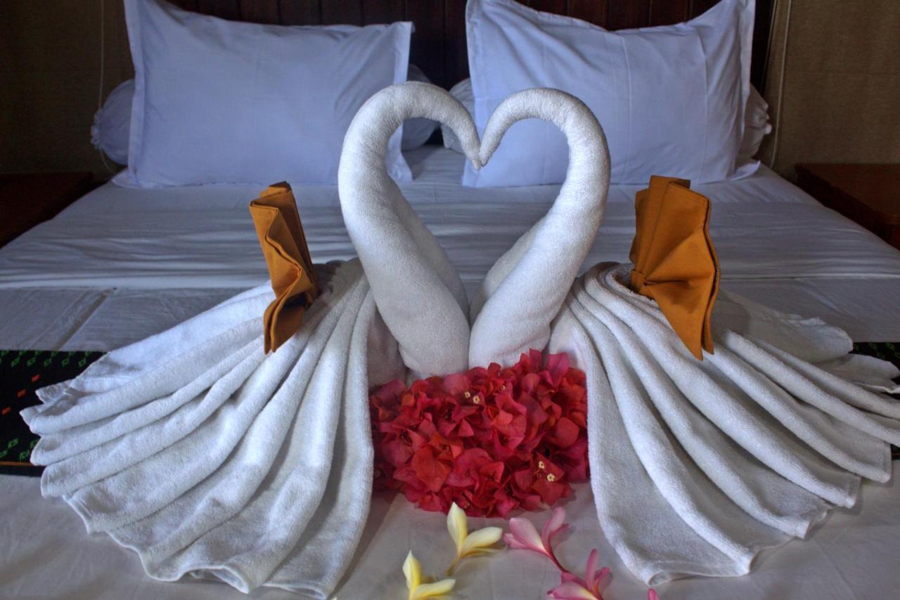 לבואן באג'ו Exotic Komodo Hotel מראה חיצוני תמונה