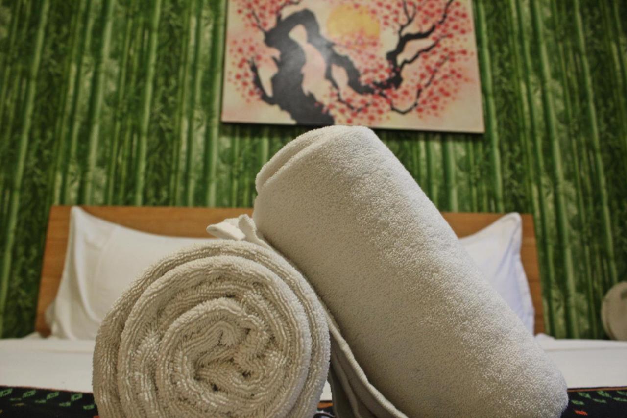 לבואן באג'ו Exotic Komodo Hotel מראה חיצוני תמונה